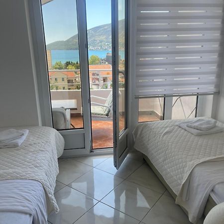Al Mare Apartment อิกาโล ภายนอก รูปภาพ