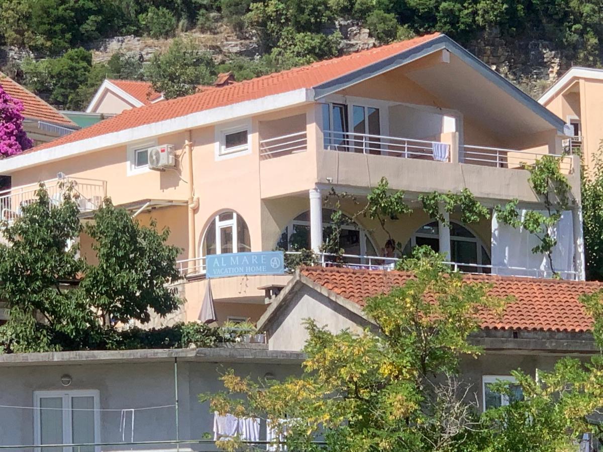Al Mare Apartment อิกาโล ภายนอก รูปภาพ