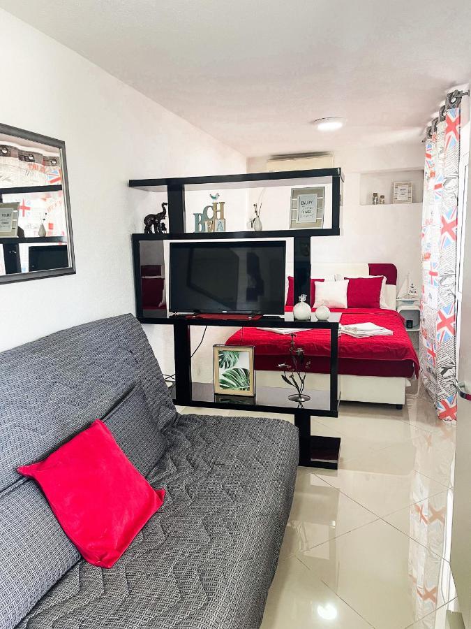 Al Mare Apartment อิกาโล ภายนอก รูปภาพ