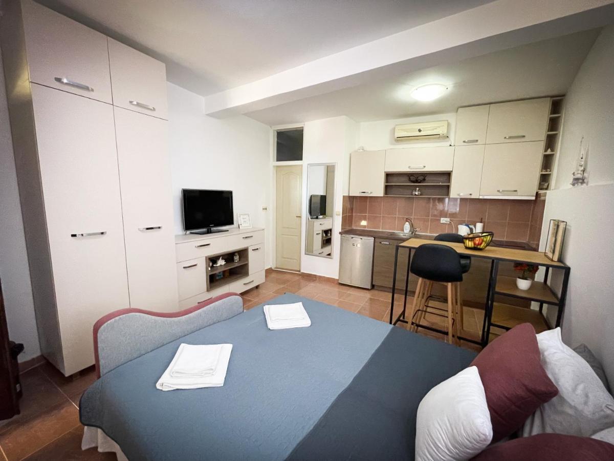 Al Mare Apartment อิกาโล ภายนอก รูปภาพ