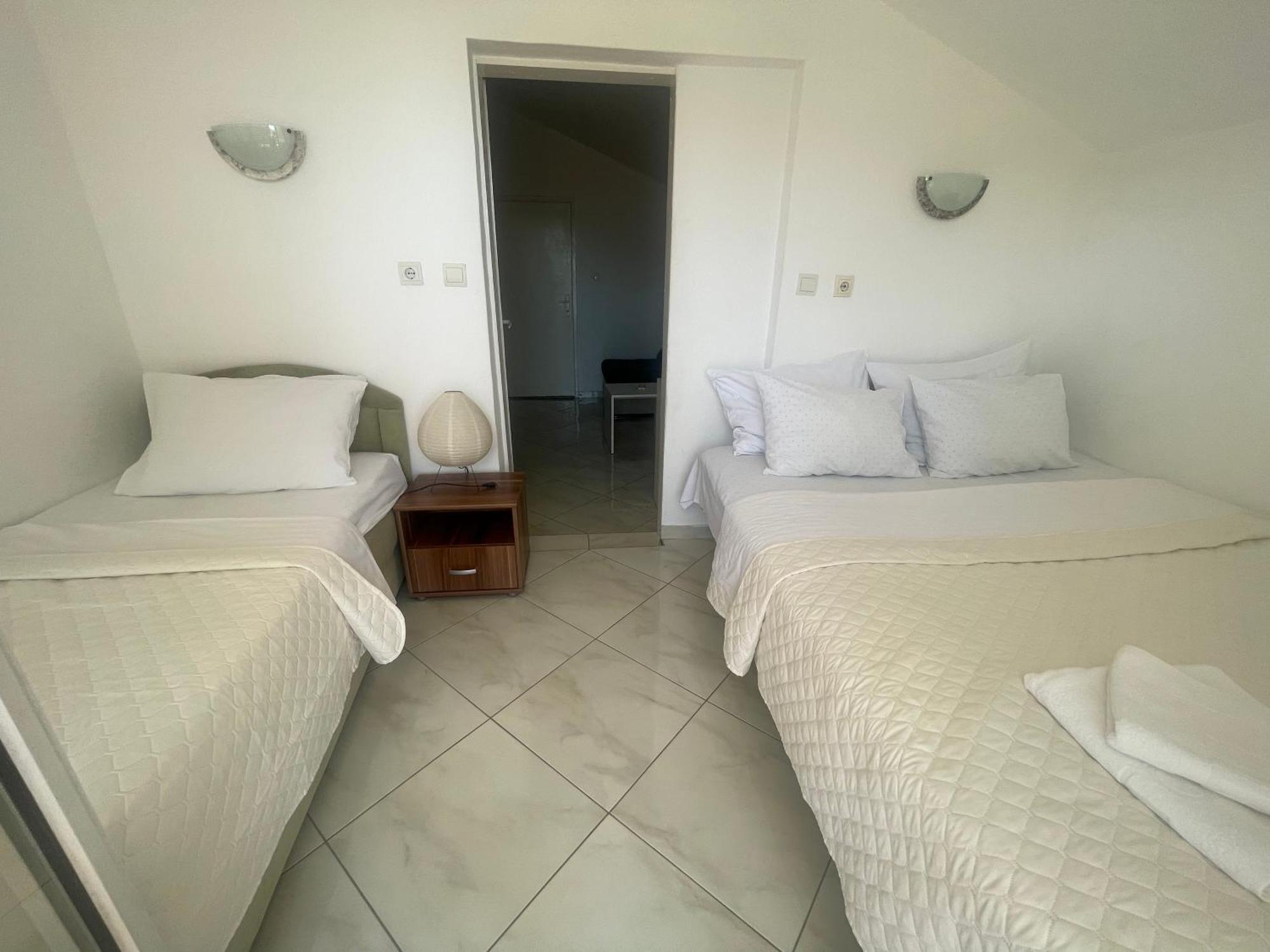 Al Mare Apartment อิกาโล ภายนอก รูปภาพ