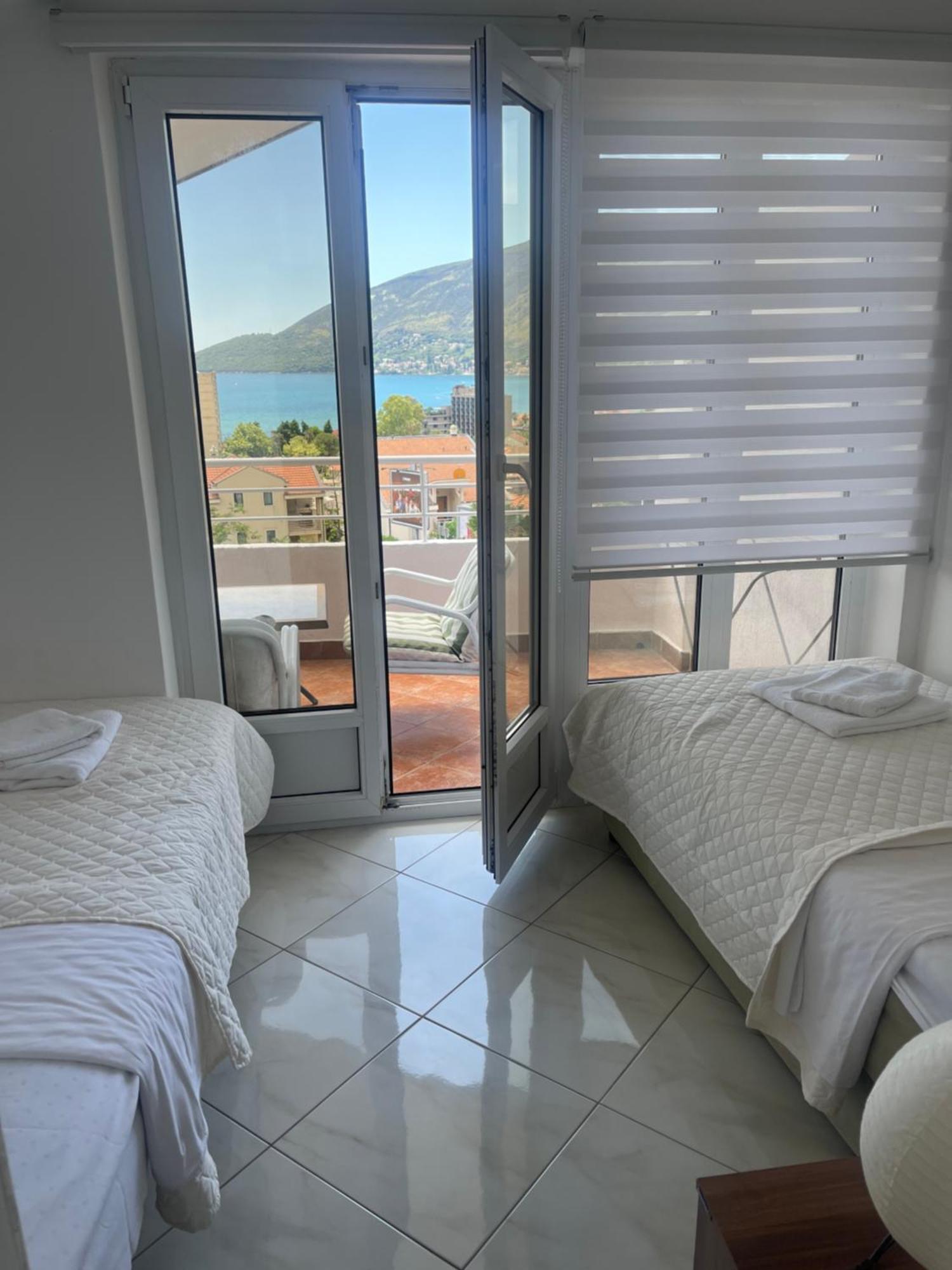 Al Mare Apartment อิกาโล ภายนอก รูปภาพ